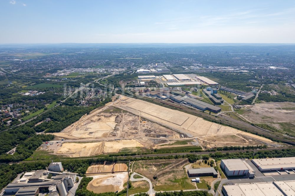 Dortmund von oben - Entwicklungsgebiet der Industriebrache im Ortsteil Scharnhorst in Dortmund im Bundesland Nordrhein-Westfalen, Deutschland