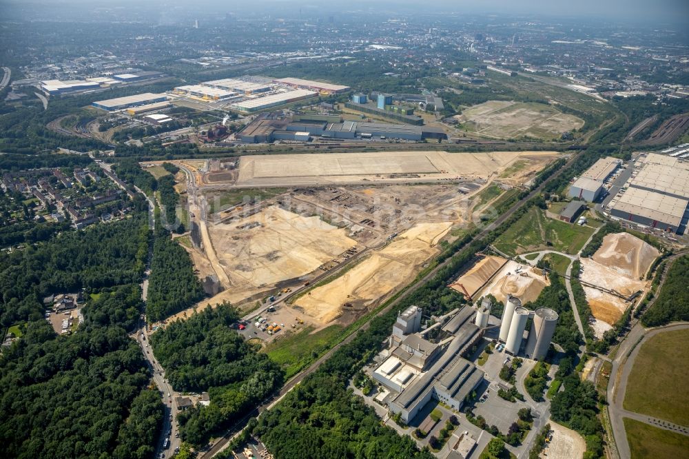 Dortmund aus der Vogelperspektive: Entwicklungsgebiet der Industriebrache im Ortsteil Scharnhorst in Dortmund im Bundesland Nordrhein-Westfalen, Deutschland