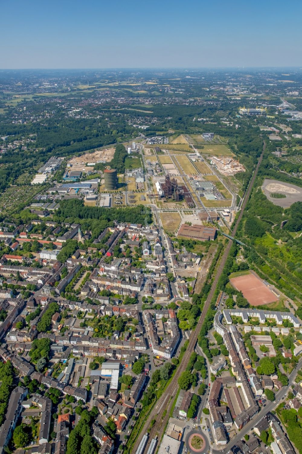 Luftaufnahme Dortmund - Entwicklungsgebiet der Industriebrache Phönix-West im Ortsteil Hörde in Dortmund im Bundesland Nordrhein-Westfalen