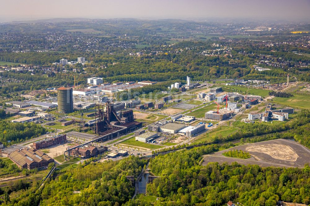 Dortmund aus der Vogelperspektive: Entwicklungsgebiet der Industriebrache Phönix-West im Ortsteil Hörde in Dortmund im Bundesland Nordrhein-Westfalen