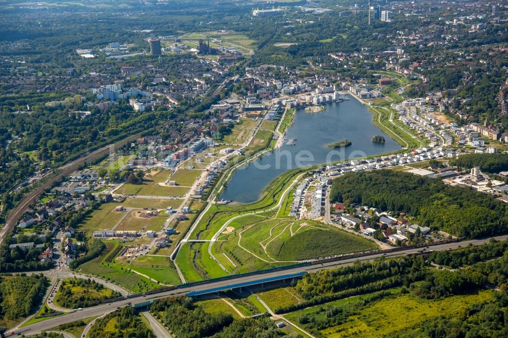 Dortmund aus der Vogelperspektive: Entwicklungsgebiet der Industriebrache Phoenix See in Dortmund im Bundesland Nordrhein-Westfalen