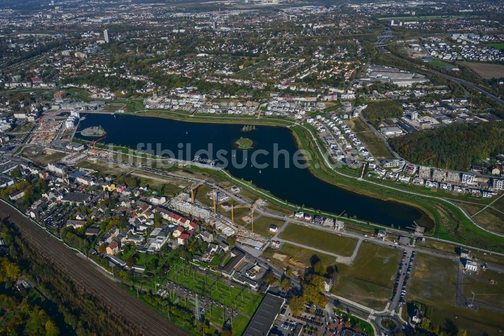 Dortmund aus der Vogelperspektive: Entwicklungsgebiet der Industriebrache Phoenix See in Dortmund im Bundesland Nordrhein-Westfalen