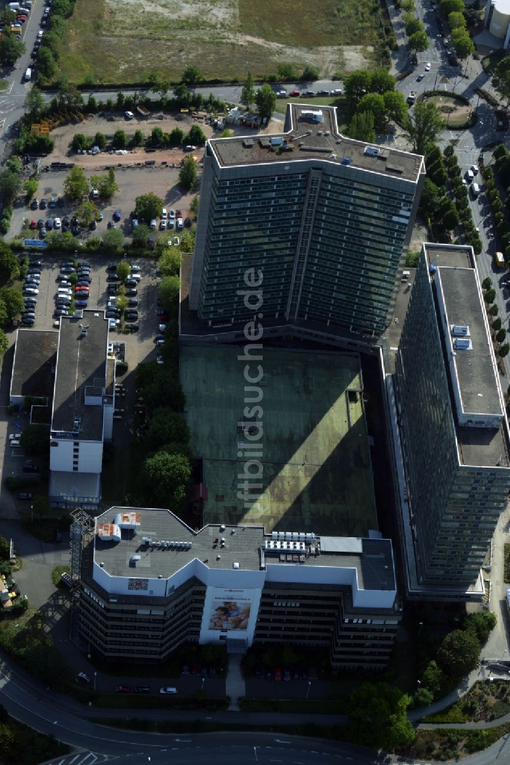 Offenbach am Main aus der Vogelperspektive: Entwicklungsgebiet der Industriebrache zum Stadtquartier Kaiserlei Quartier der CG- Gruppe in Offenbach am Main im Bundesland Hessen