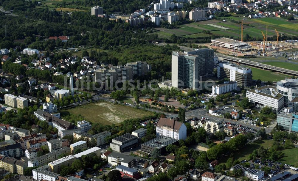 Offenbach am Main von oben - Entwicklungsgebiet der Industriebrache zum Stadtquartier Kaiserlei Quartier der CG- Gruppe in Offenbach am Main im Bundesland Hessen