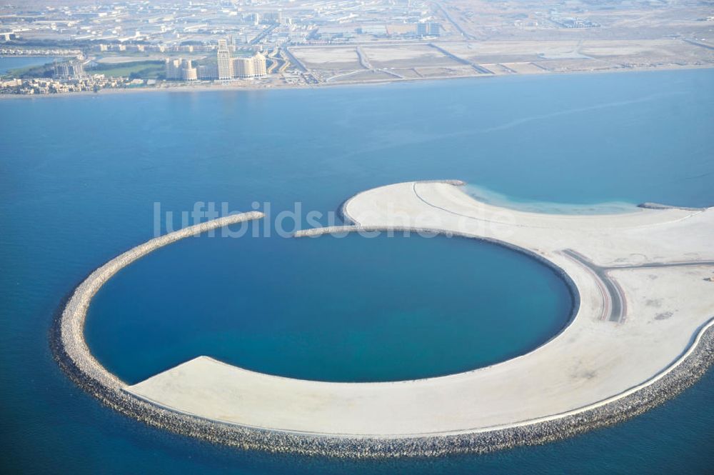 Luftaufnahme Ras Al Khaimah - Entwicklungsgebiet Al Marjan Island in Ras Al Khaimah