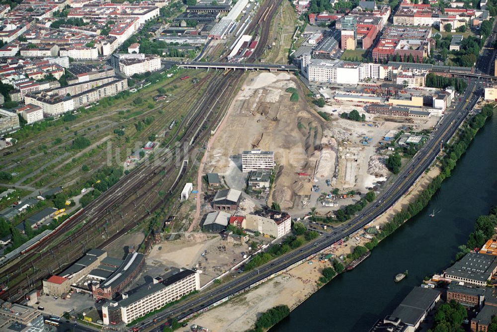 Berlin aus der Vogelperspektive: Entwicklungsgebiet am Postbahnhofgelände in Berlin - Friedrichshain