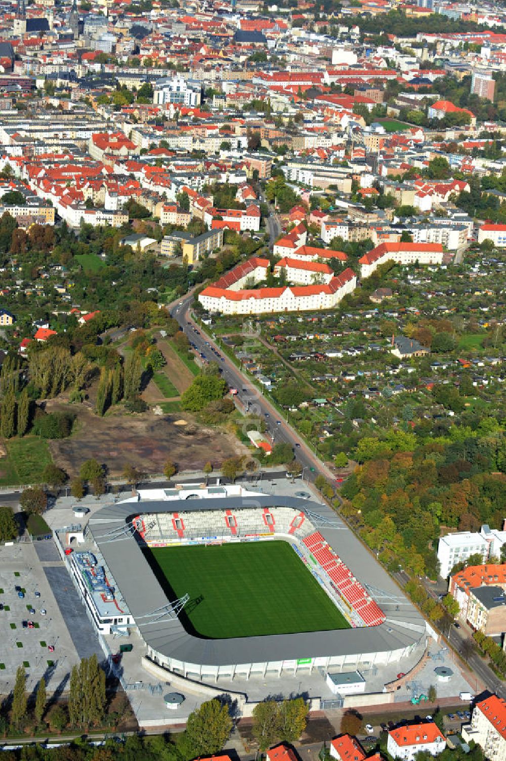 Halle / Saale aus der Vogelperspektive: Erdgas Sportpark Halle / Saale