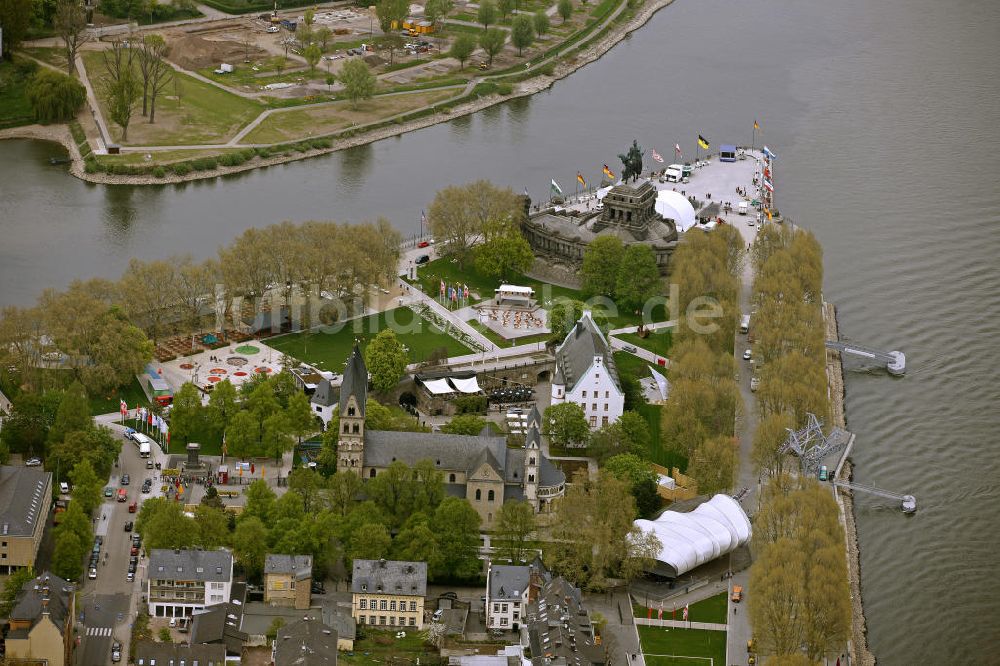 Luftaufnahme Koblenz - Eröffnung der BUGA 2011 am Deutschen Eck in Koblenz