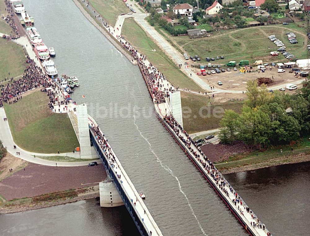 Hohenwarthe / Sachsen-Anhalt aus der Vogelperspektive: Eröffnung Wasserstraßenkreuz Magdeburg