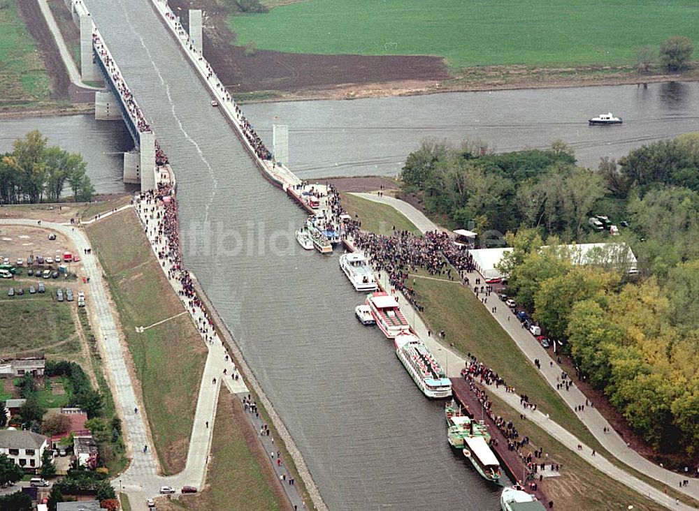 Hohenwarthe / Sachsen-Anhalt aus der Vogelperspektive: Eröffnung Wasserstraßenkreuz Magdeburg