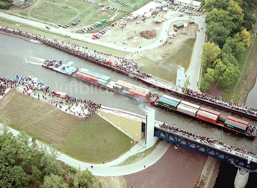 Hohenwarthe / Sachsen-Anhalt aus der Vogelperspektive: Eröffnung Wasserstraßenkreuz Magdeburg