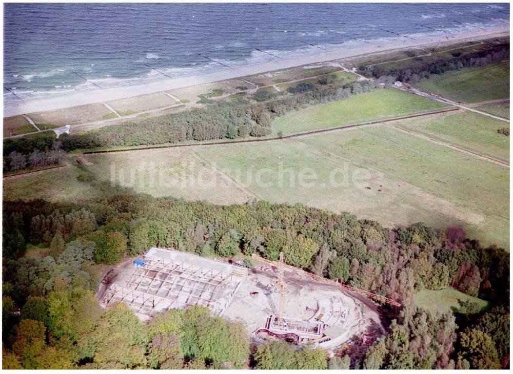 Graal-Müritz / Mecklenburg Vorpommern von oben - Errichtung eines Hotel-Komplexes am Strand von Graal-Müritz