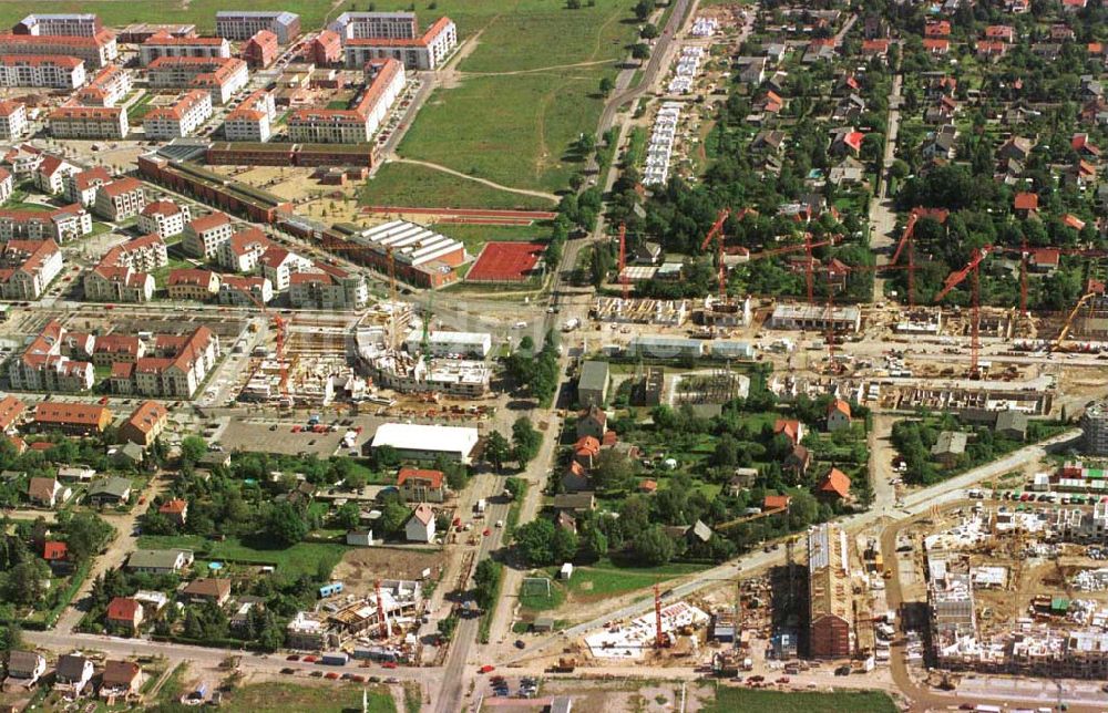 Luftaufnahme Berlin - Karow - Errichtung von Neubauwohnungen in Karow-Nord.