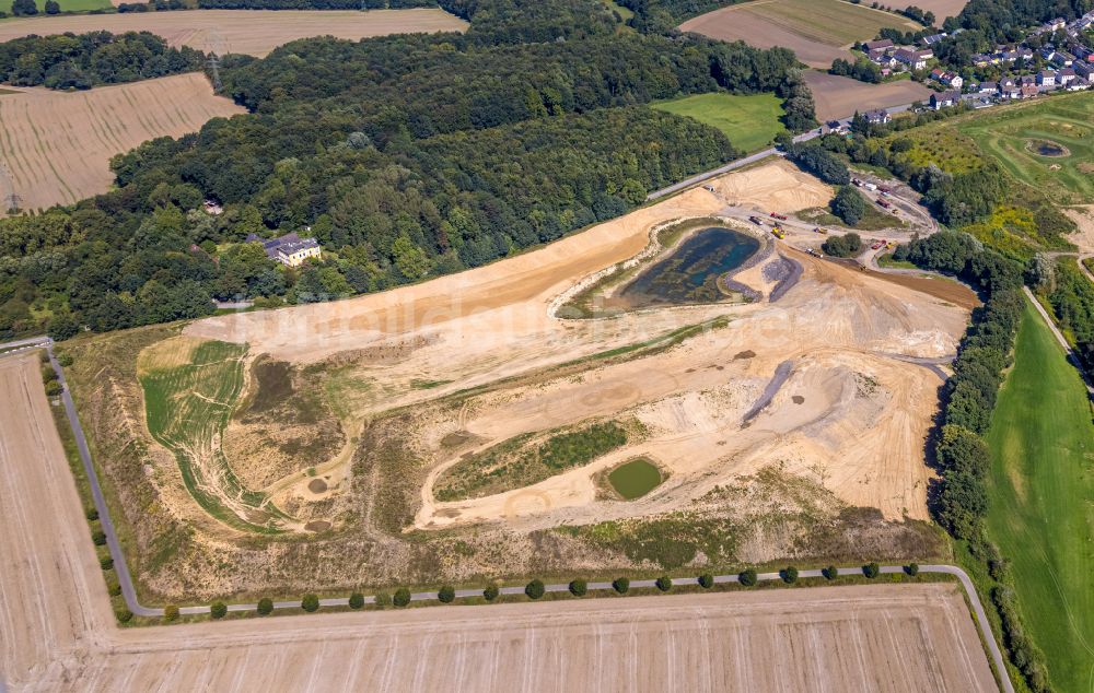 Holte von oben - Erschließungsarbeiten zum Neubau eines Golfparks in Holte im Bundesland Nordrhein-Westfalen, Deutschland