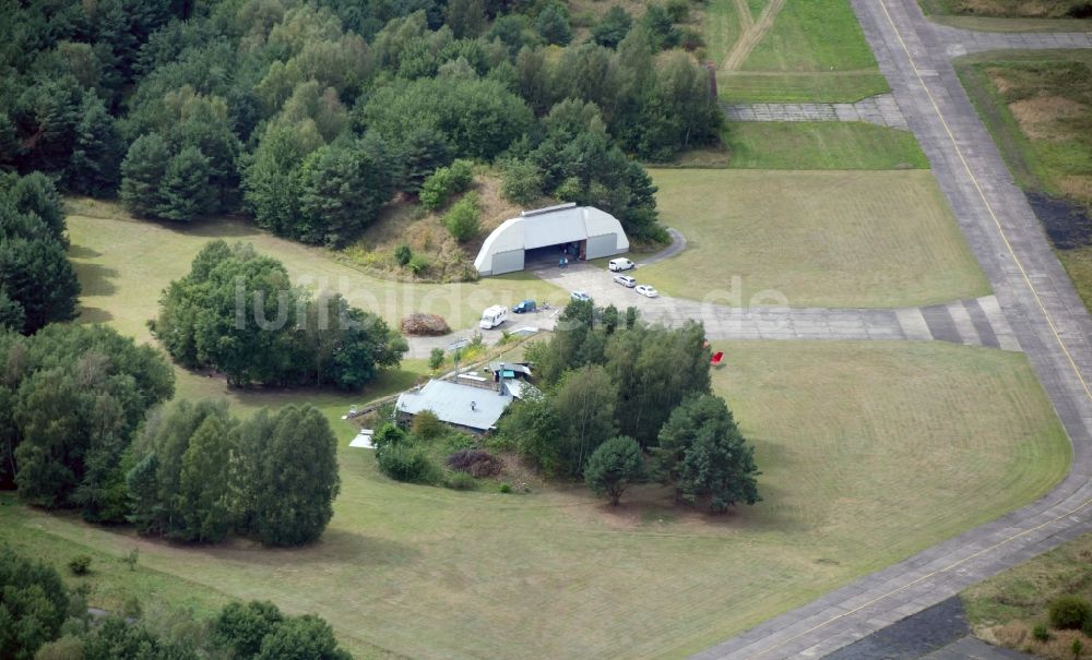 Werneuchen von oben - Erstes Bundesweites Luftbildfotografentreffen auf dem Flugplatz Werneuchen im Bundesland Brandenburg