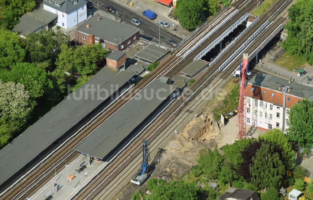 Luftaufnahme Berlin - Erweiterung des S-Bahnhofes Mahlsdorf an der Hönower Straße in Berlin