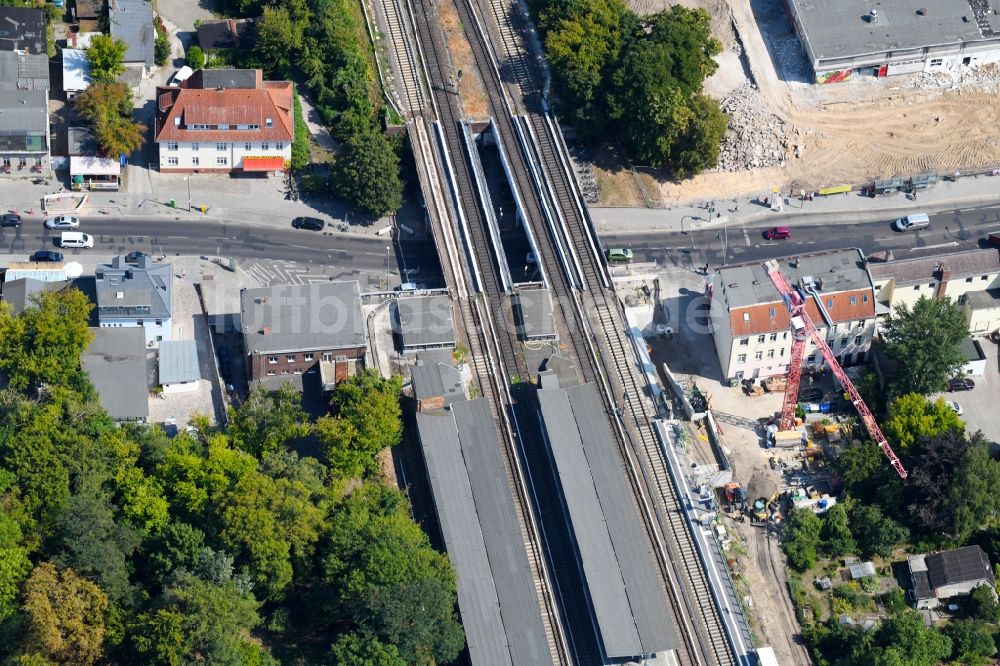 Luftaufnahme Berlin - Erweiterung des S-Bahnhofes Mahlsdorf an der Hönower Straße in Berlin