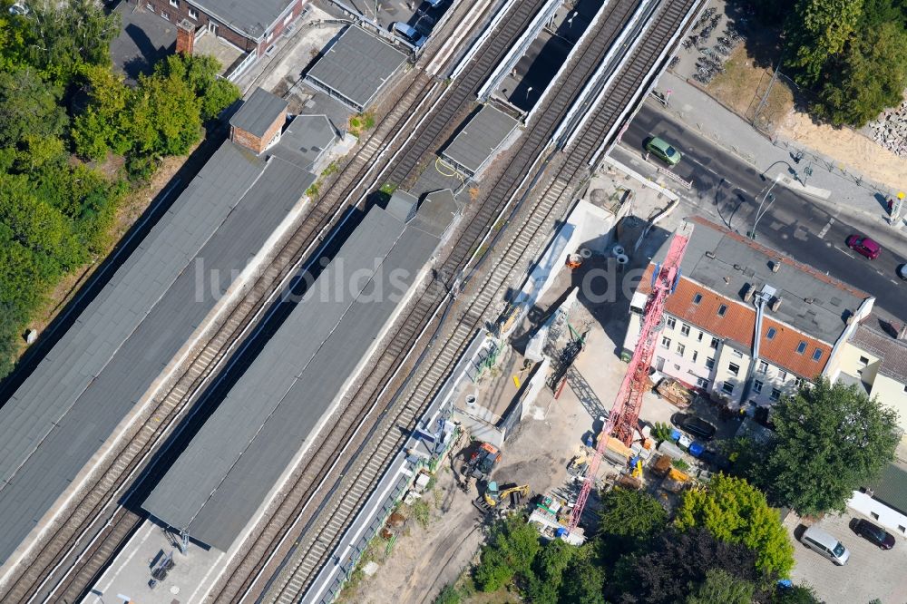 Berlin von oben - Erweiterung des S-Bahnhofes Mahlsdorf an der Hönower Straße in Berlin