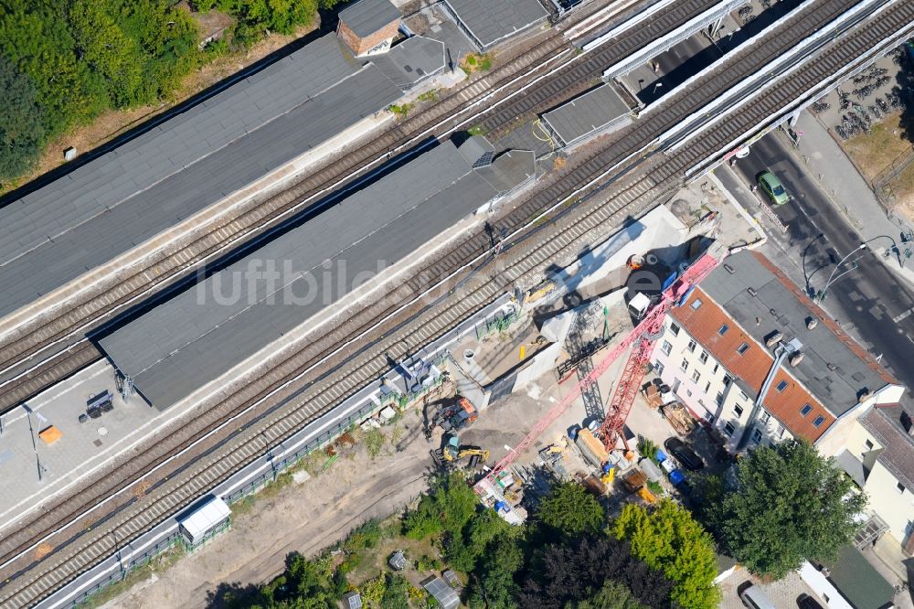 Berlin aus der Vogelperspektive: Erweiterung des S-Bahnhofes Mahlsdorf an der Hönower Straße in Berlin