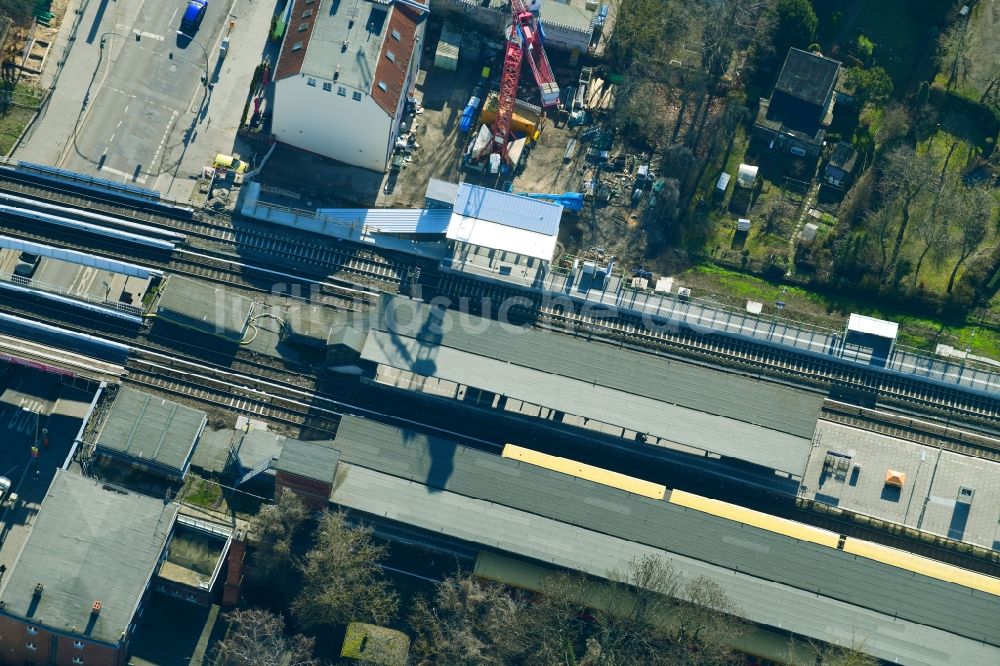 Berlin aus der Vogelperspektive: Erweiterung des S-Bahnhofes Mahlsdorf an der Hönower Straße in Berlin