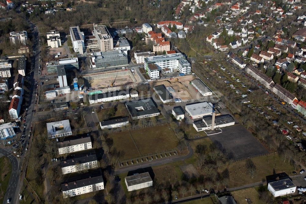 Mainz aus der Vogelperspektive: Erweiterung Forschungs- Gebäude und Bürokomplex des Unternehmens Biontech in Mainz im Bundesland Rheinland-Pfalz