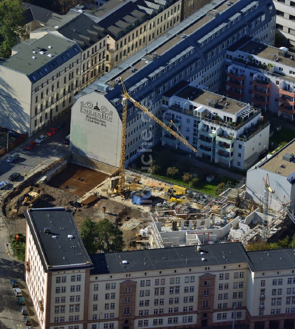 Leipzig aus der Vogelperspektive: Erweiterungs- Bau eines neuen Wohngebäudes in Leipzig im Bundesland Sachsen