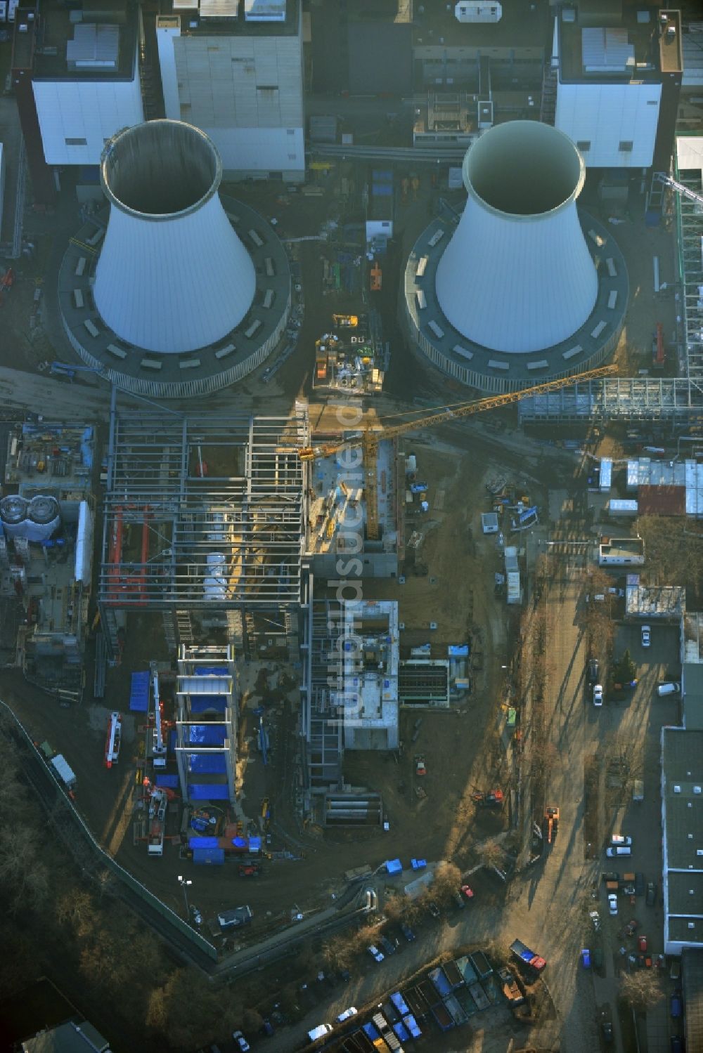 Luftbild Berlin - Erweiterungs- Baustelle am Kraftwerk Berlin Lichterfelde