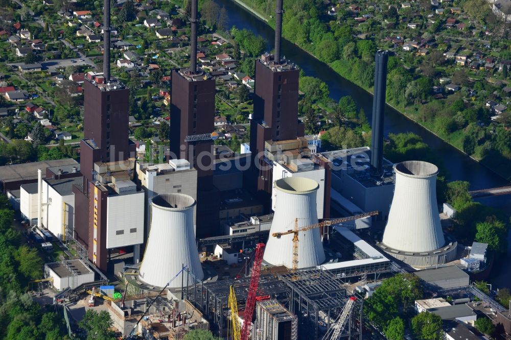 Berlin von oben - Erweiterungs- Baustelle am Kraftwerk Berlin Lichterfelde