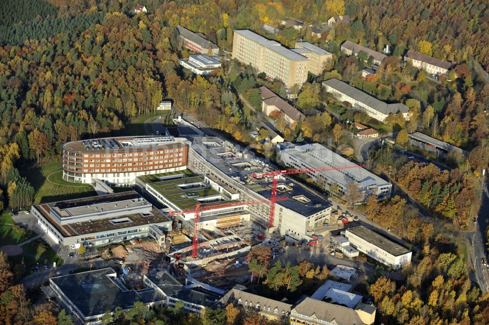 Luftbild Gera - Erweiterungs- Baustelle des SRH Wald-Klinikum Gera