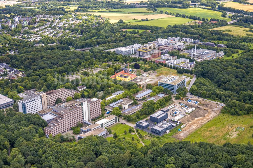 Luftaufnahme Bochum - Erweiterungs- Neubau- Baustelle am Gebäudekomplex des Institut Fraunhofer-Einrichtung für Energieinfrastrukturen und Geothermie IEG in Bochum im Bundesland Nordrhein-Westfalen, Deutschland