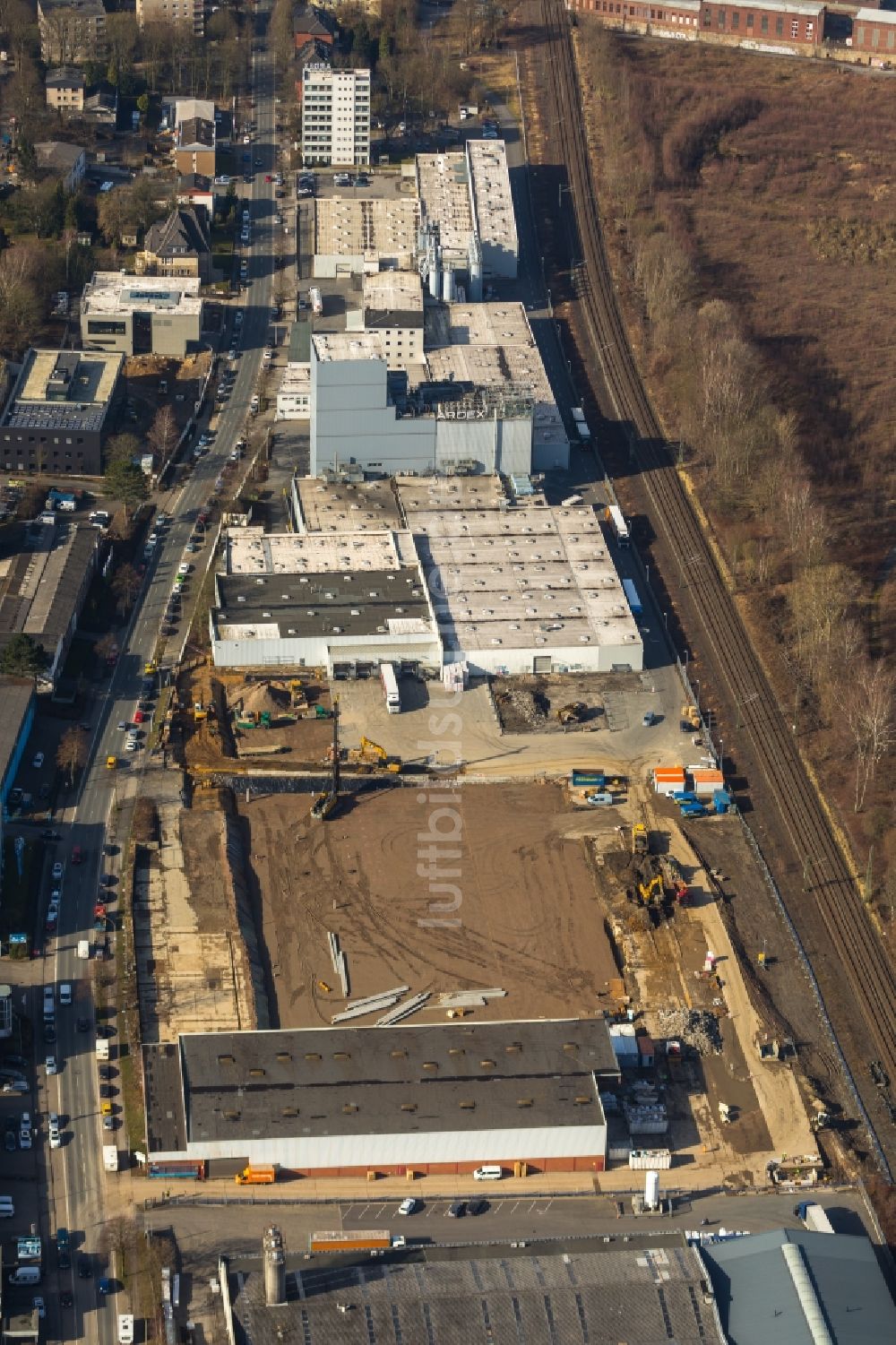 Witten aus der Vogelperspektive: Erweiterungs - Neubau - Baustelle auf dem Werksgelände der Ardex GmbH in Witten im Bundesland Nordrhein-Westfalen, Deutschland