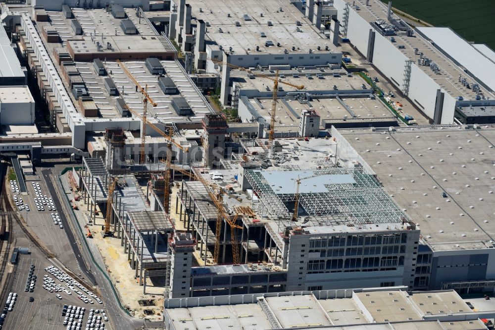 Luftbild Ingolstadt - Erweiterungs - Neubau - Baustelle auf dem Werksgelände der AUDI AG in Ingolstadt im Bundesland Bayern, Deutschland