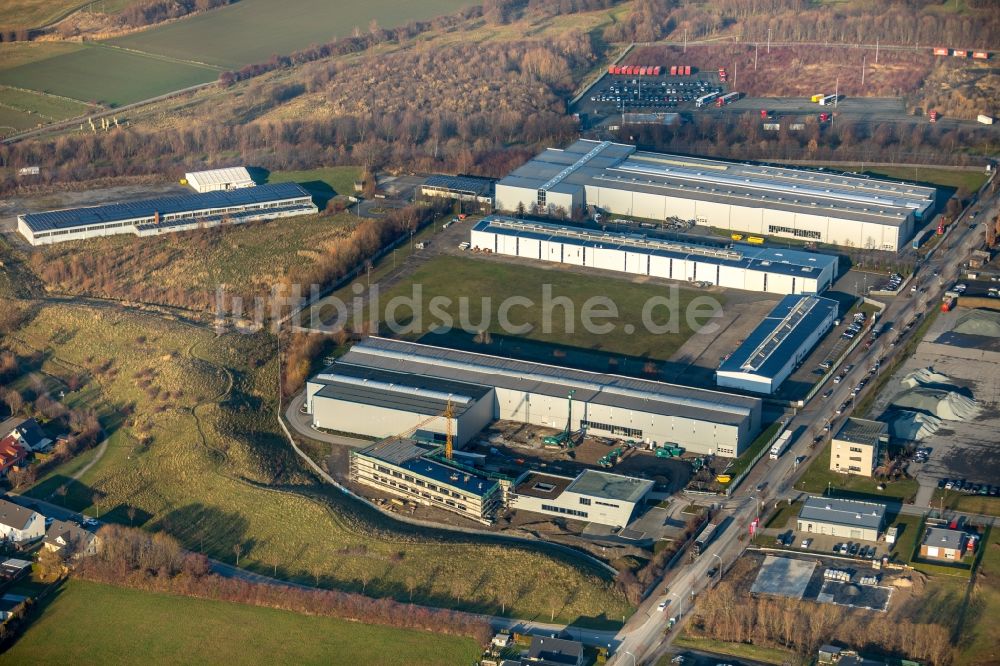 Werl aus der Vogelperspektive: Erweiterungs - Neubau - Baustelle auf dem Werksgelände der Hansa Automotive GmbH in Werl im Bundesland Nordrhein-Westfalen, Deutschland