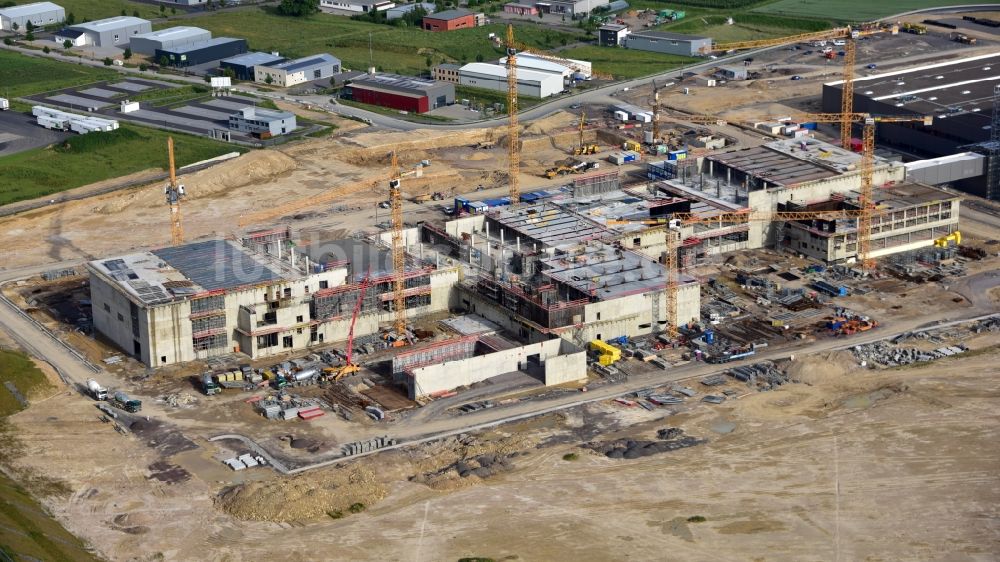 Luftaufnahme Grafschaft - Erweiterungs - Neubau - Baustelle auf dem Werksgelände der Haribo GmbH in Grafschaft im Bundesland Rheinland-Pfalz, Deutschland