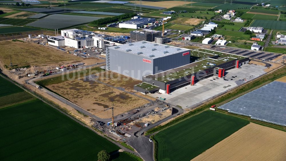 Luftaufnahme Grafschaft - Erweiterungs - Neubau - Baustelle auf dem Werksgelände der Haribo GmbH in Grafschaft im Bundesland Rheinland-Pfalz, Deutschland