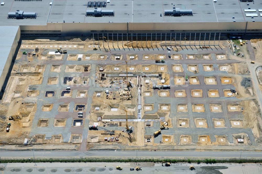 Leipzig aus der Vogelperspektive: Erweiterungsarbeiten am BMW Werk / Plant Leipzig