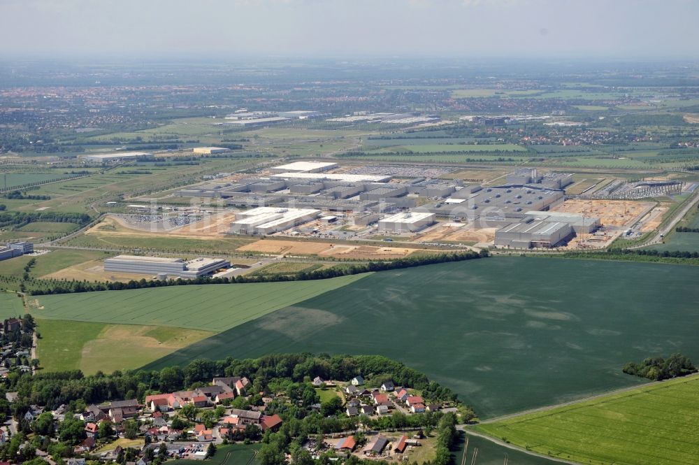 Luftbild Leipzig - Erweiterungsarbeiten am BMW Werk / Plant Leipzig