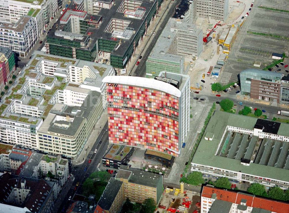 Luftbild Berlin - Erweiterungsbau des AXEL - SPRINGER - VERLAGES an der Axel-Springer - Straße in Berlin - Kreuzberg 16.Mai 2002