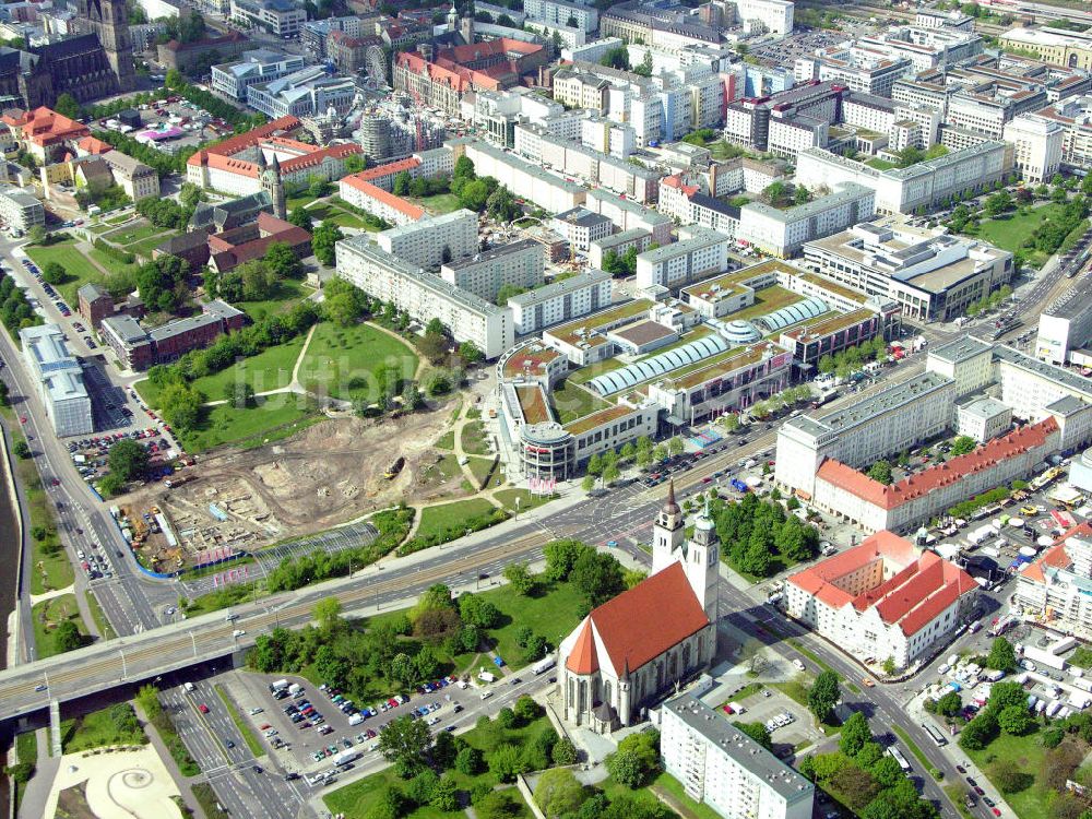 Luftaufnahme Magdeburg - Erweiterungsbau auf dem Gelände des Alle Centers in Magdeburg