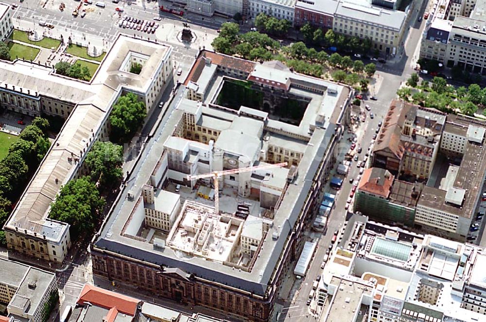 Luftaufnahme Berlin - Erweiterungsbau an der Humboldt- Universität in Berlin- Mitte. Ort: Berlin