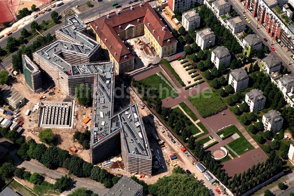 Luftbild Berlin-Kreuzberg - Erweiterungsbau des Jüdischen Museums an der Lindenstraße