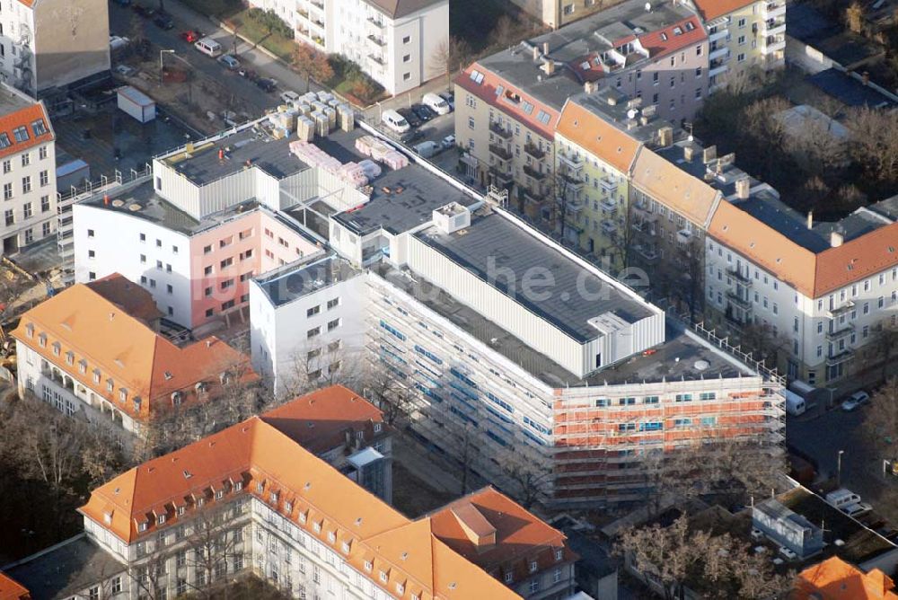 Luftbild Berlin - Lichtenberg - Erweiterungsbau am Krankenhaus Lichtenberg