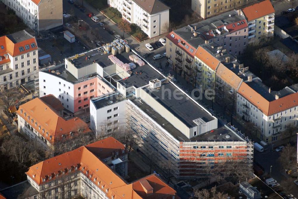 Luftaufnahme Berlin - Lichtenberg - Erweiterungsbau am Krankenhaus Lichtenberg