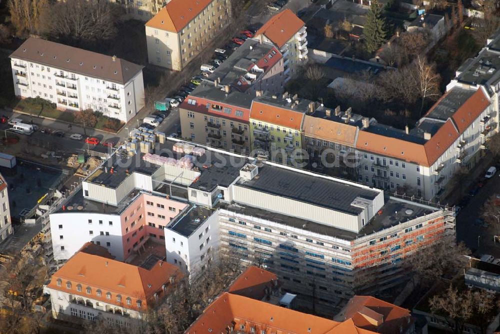 Luftbild Berlin - Lichtenberg - Erweiterungsbau am Krankenhaus Lichtenberg