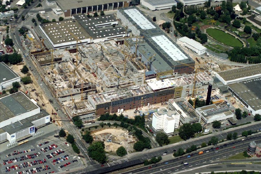 Luftaufnahme Berlin / Charlottenburg - Erweiterungsbau am Messegelände beim Berliner Funkturm in Berlin Charlottenburg 1995