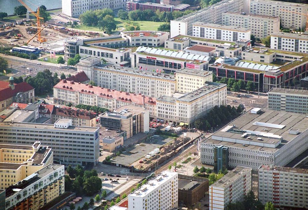 Magdeburg(Sachsen-Anhalt) von oben - Erweiterungsbaustelle am Allee-Center Magdeburg