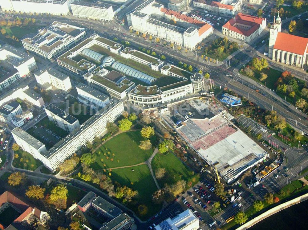 Magdeburg / Sachsen-Anhalt aus der Vogelperspektive: Erweiterungsbaustelle am Allee-Center Magdeburg 28.10.2005