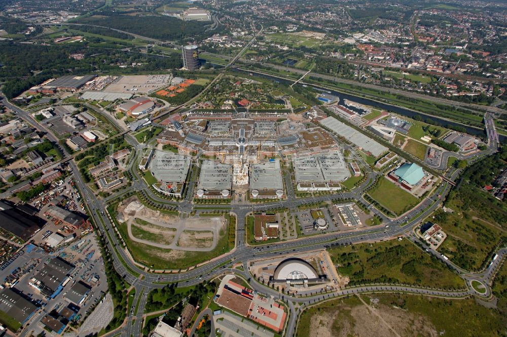 Luftbild Oberhausen - Erweiterungsbaustelle Einkaufs- und Freizeitzentrum Centro in der Centroallee im Stadtteil Neue Mitte in Oberhausen im Bundesland Nordrhein-Westfalen