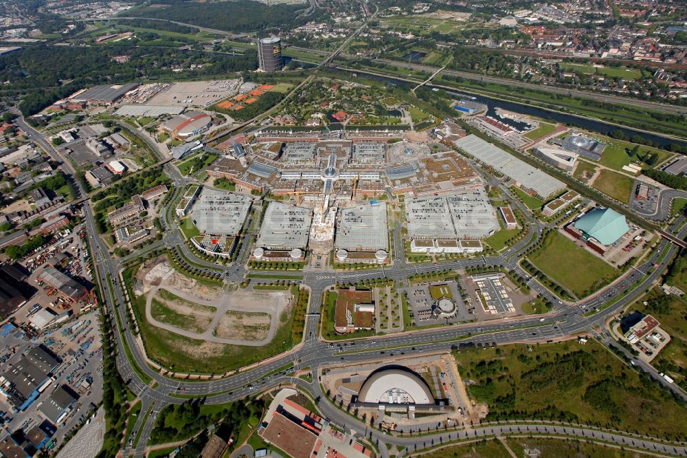 Luftaufnahme Oberhausen - Erweiterungsbaustelle Einkaufs- und Freizeitzentrum Centro in der Centroallee im Stadtteil Neue Mitte in Oberhausen im Bundesland Nordrhein-Westfalen