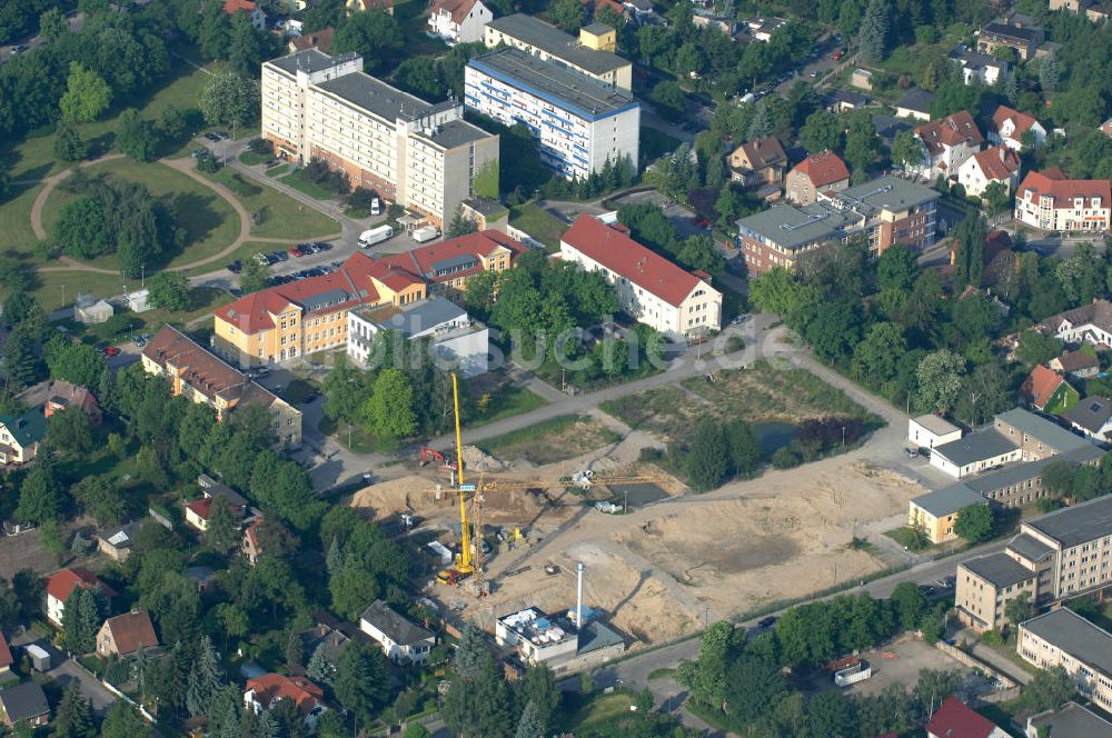 Luftaufnahme Berlin - Erweiterungsbaustelle auf dem Gelände des Vivantes Klinikum Berlin - Hellersdorf